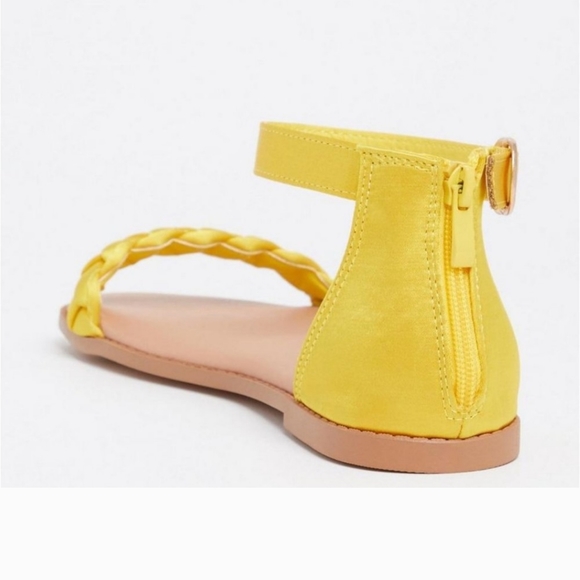 Torrid yellow satin sandals - Picture 3 of 6